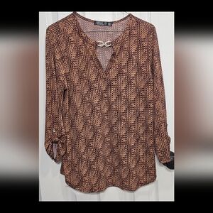 NEW Brand Cure. Burgundy & Tan Patterned‎ Blouse Rhinestone Chain Neck Detail